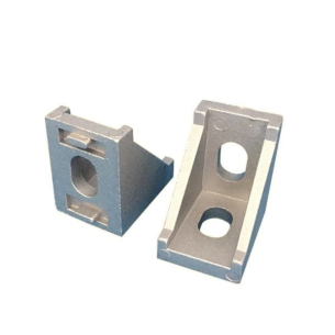 Angle for connecting aluminum profiles