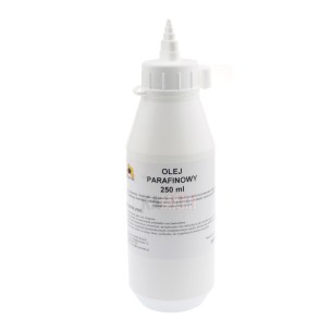 Paraffin oil 250ml, plastic bottle with oil can