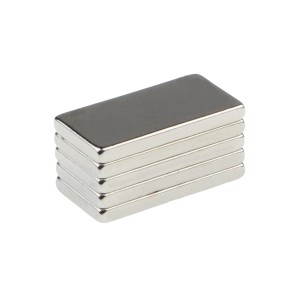 Rectangular neodymium magnet 20x10x2mm - 5 pcs.