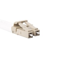 Lanberg FO‑LULU‑MD31‑0020‑TQ – close‑up front view of single LC/UPC connector