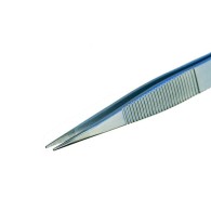 Sharp tweezer with serrated grip – Piergiacomi 00D SA