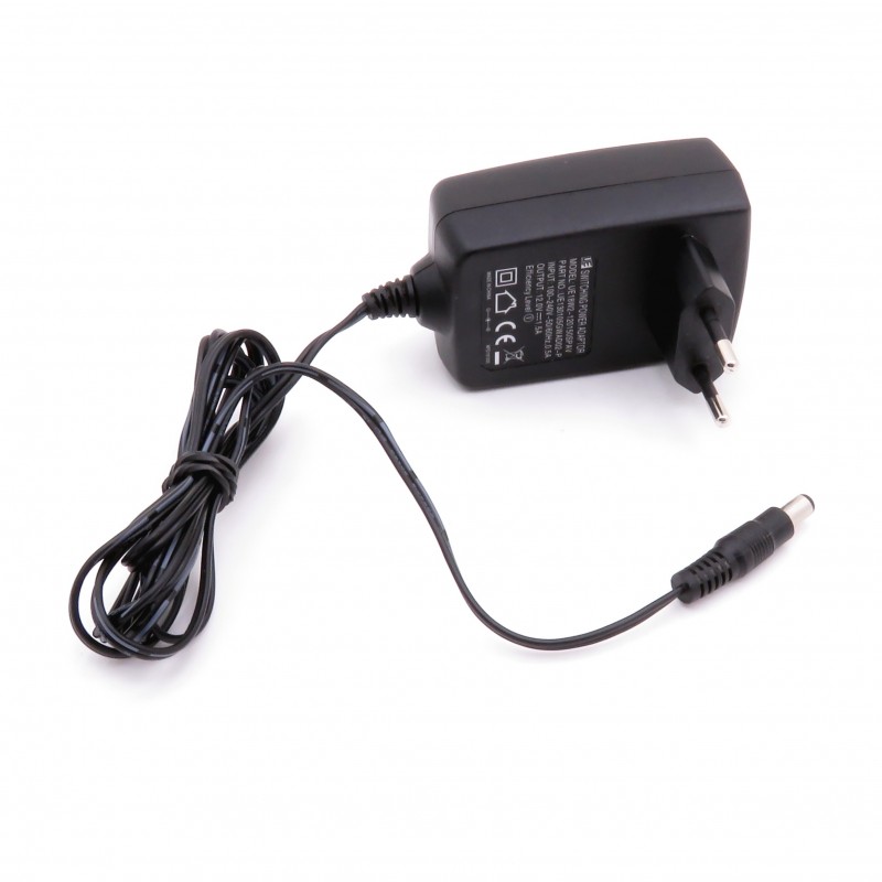 1.5M DC 12V Car Charger Power Adapter
