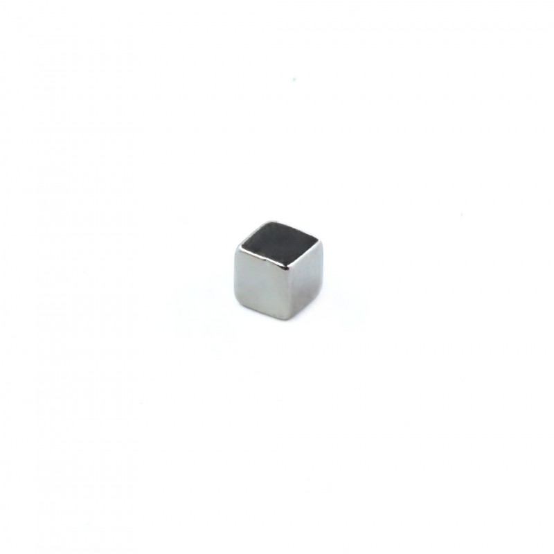 Rectangular neodymium magnet 4x4x4mm