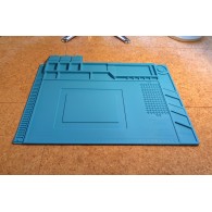 Silicone soldering mat 450x300mm with magnetic fields and closed compartments
