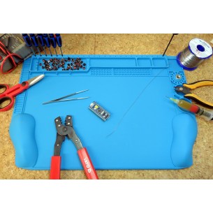 Silicone soldering mat 450x300mm with handles