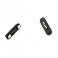 Pair of 5-pin magnetic connectors straight