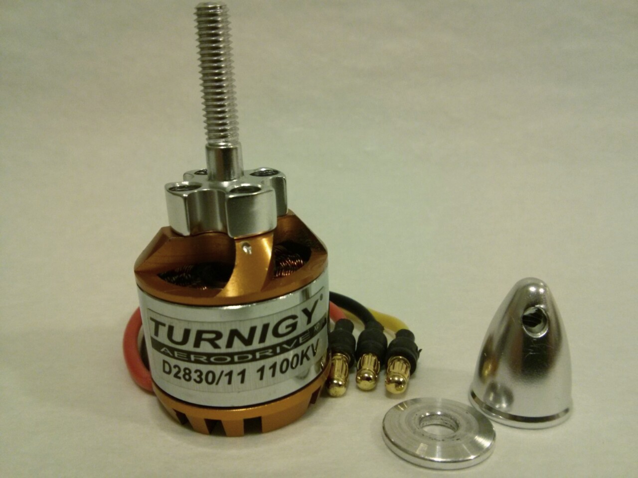 Turnigy D2830-11 1000kv Brushless Outrunner Motor w collet prop adapter X mount 
