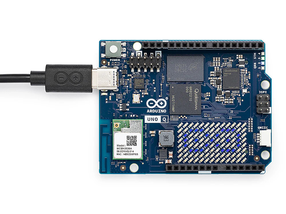 ABX00162_06-extra_1000x750.jpg
